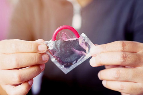 دومین مشکل استفاده از کاندوم،نارضایتی شریک جنسی